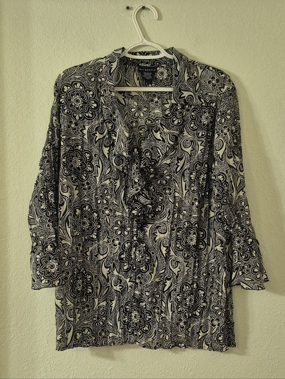 Bay Studio Black & White Paisley Floral Ruffle Blouse